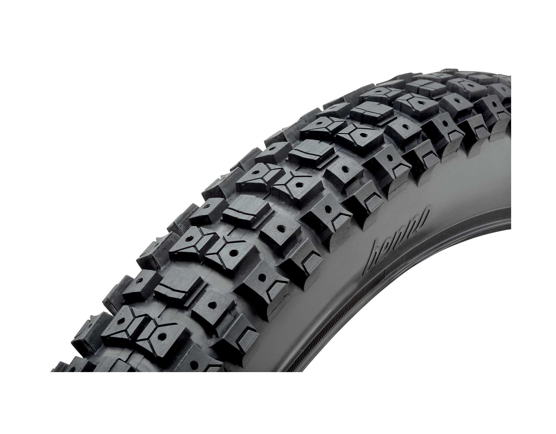 Pneu tout-terrain à crampons Benno Boost