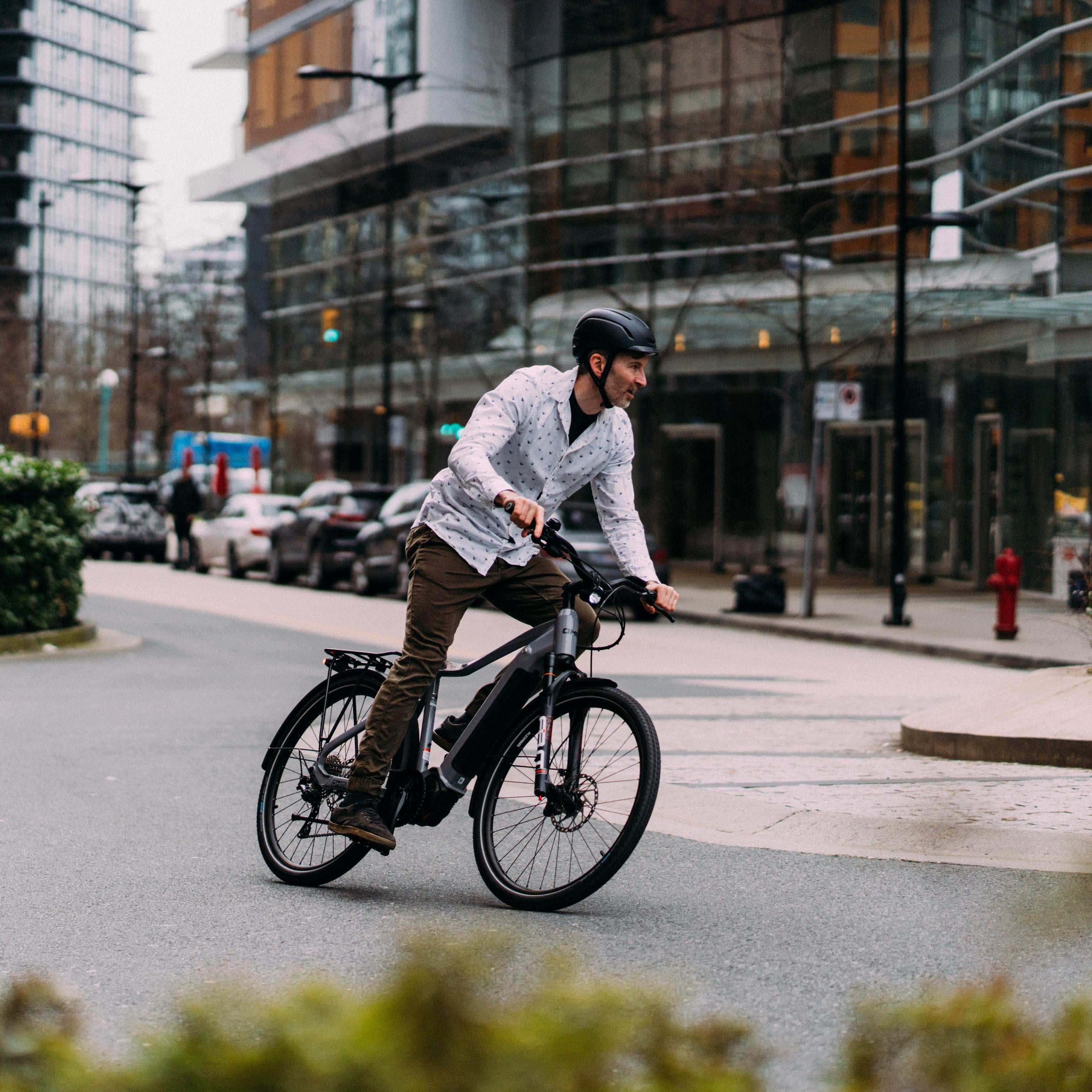 Commuter E-Bikes