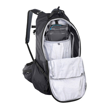 EVOC, Trail Pro Blackline 26, Protector backpack, 26L, Black, SM
