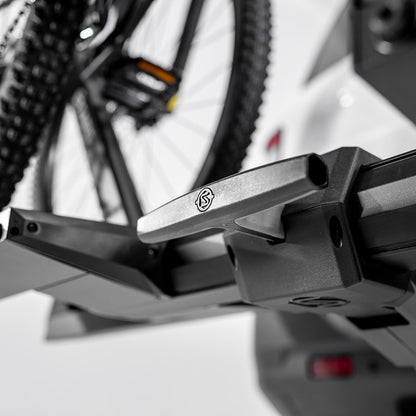 Saris, Superclamp G4 2 Bike, Hitch Mount Rack, 1-1/4'' and 2'', Bikes: 2, Weight: 60 lb