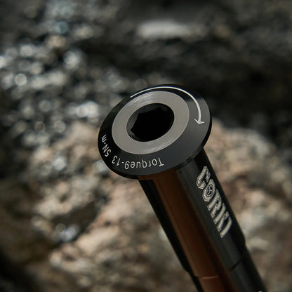 Adaptateur d'axe traversant Corki